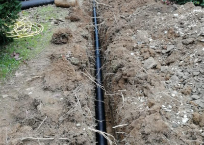 posa tubi elettrici interrati